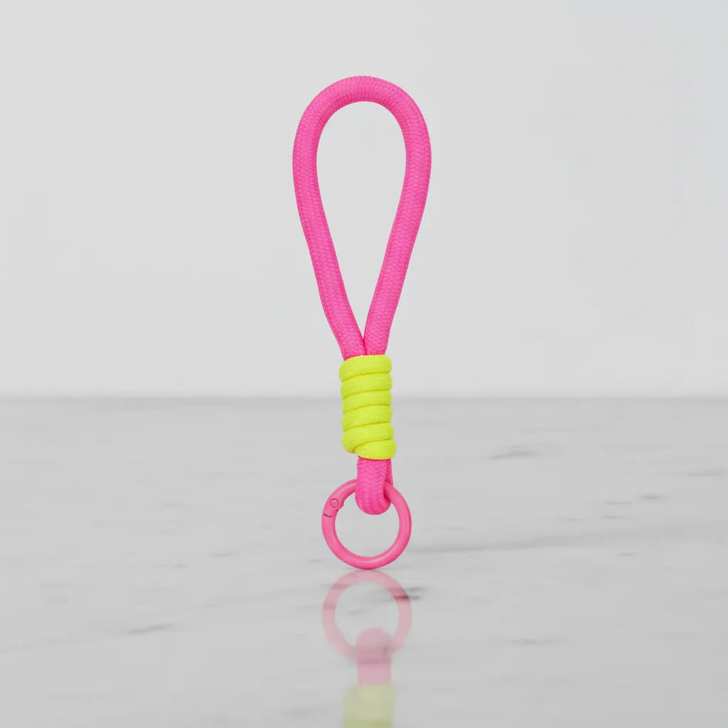 Sportive Lives braided rope mug charm in hot pink with neon-yellow wrap and pink ring—clip-on mug handle, keychain and bag charm, lightweight and durable, 15 colours, Canada.
